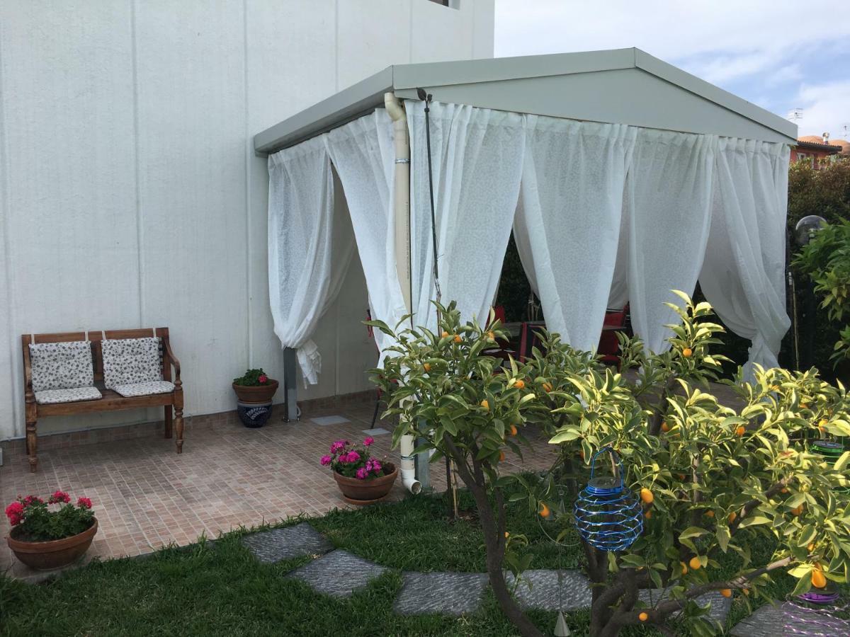 Villa Tranquilla Riposto Eksteriør billede