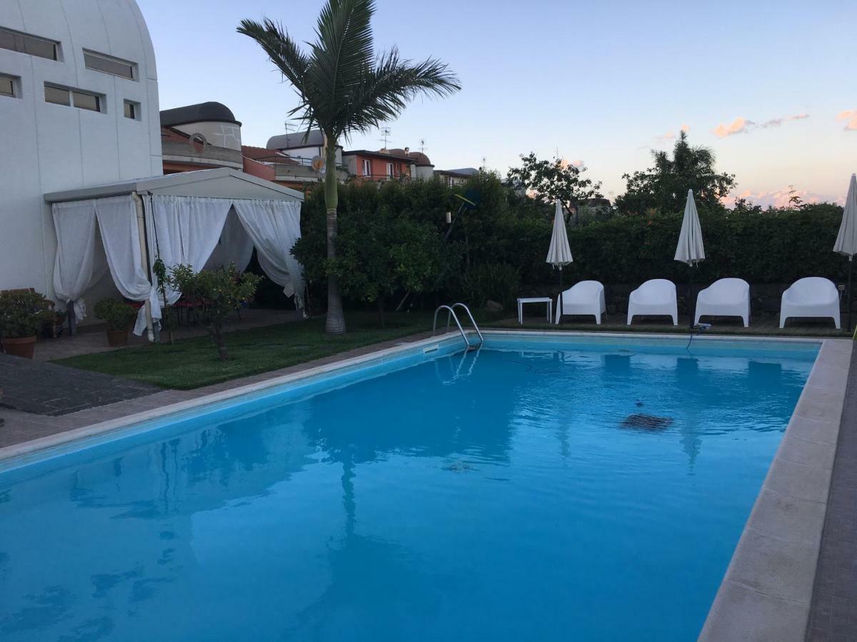 Villa Tranquilla Riposto Eksteriør billede