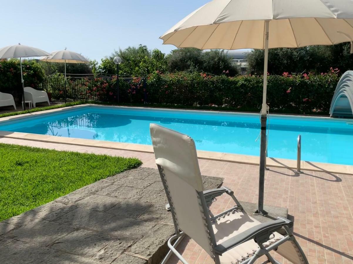 Villa Tranquilla Riposto Eksteriør billede